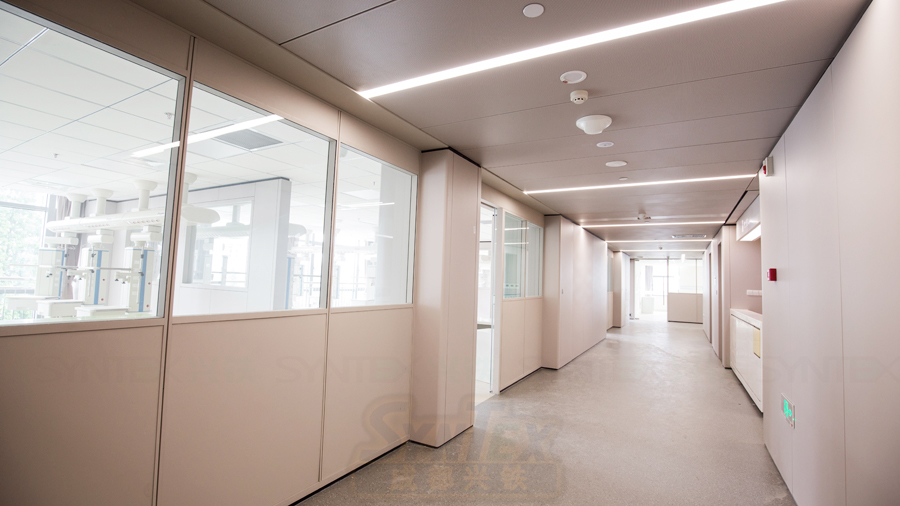 醫(yī)院設(shè)備房鋼制復(fù)合墻板.jpg undefined